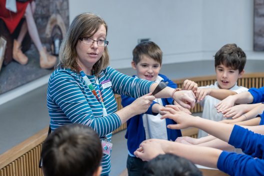 Teaching session at the roman baths